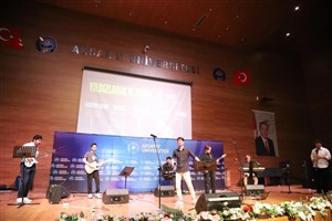 ASÜ Sahnede Konseri